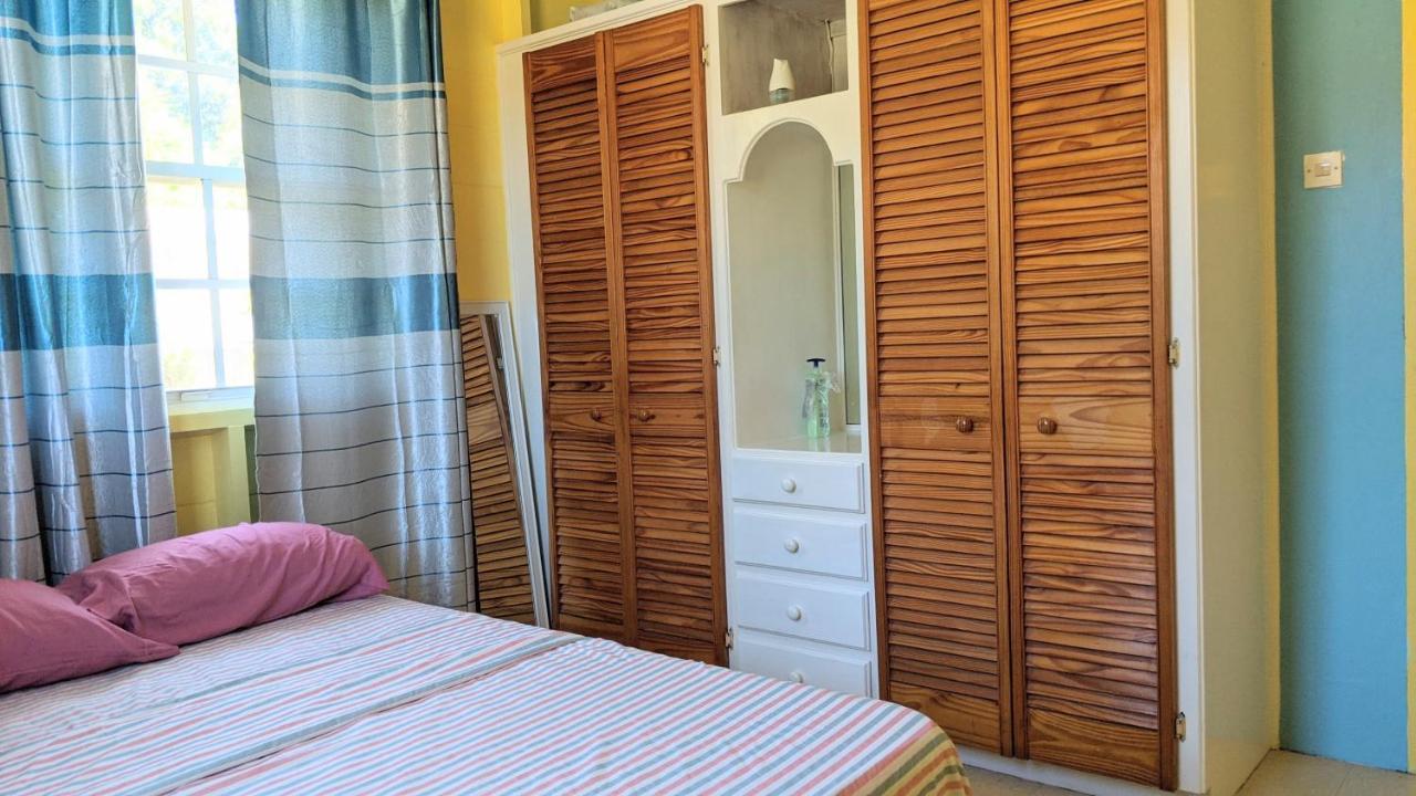 T.Cole'S Holiday Rental Сейнт Джеймс Екстериор снимка